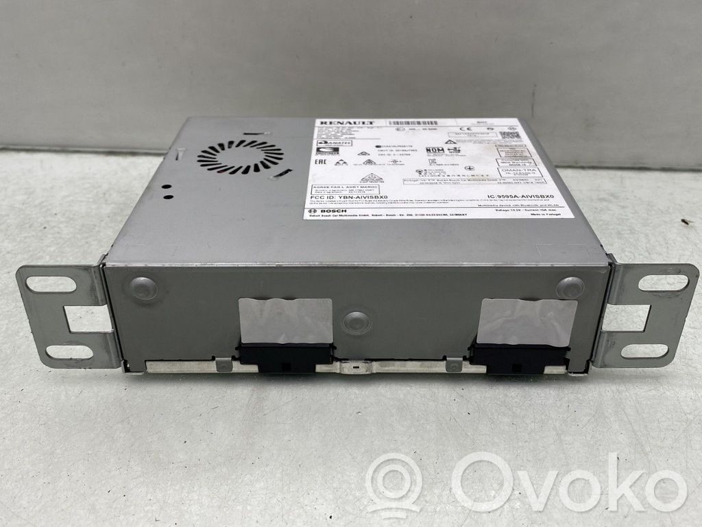 Renault Clio V Panel / Radioodtwarzacz CD/DVD/GPS 