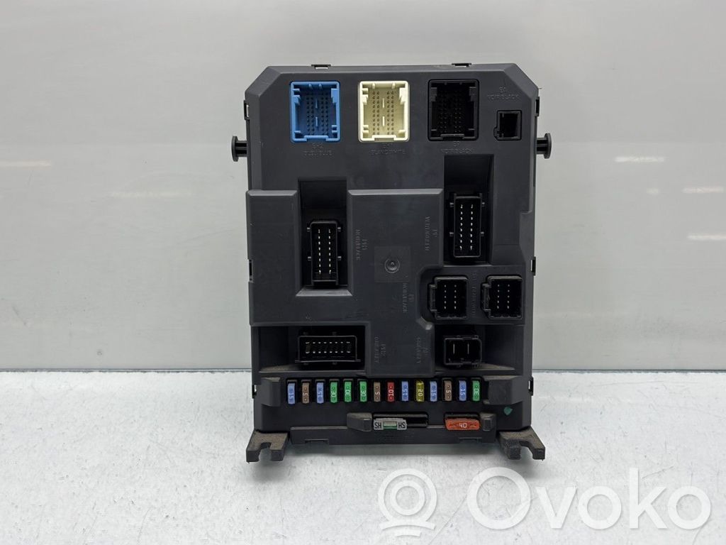 Peugeot 207 Unidad de control del BSM 