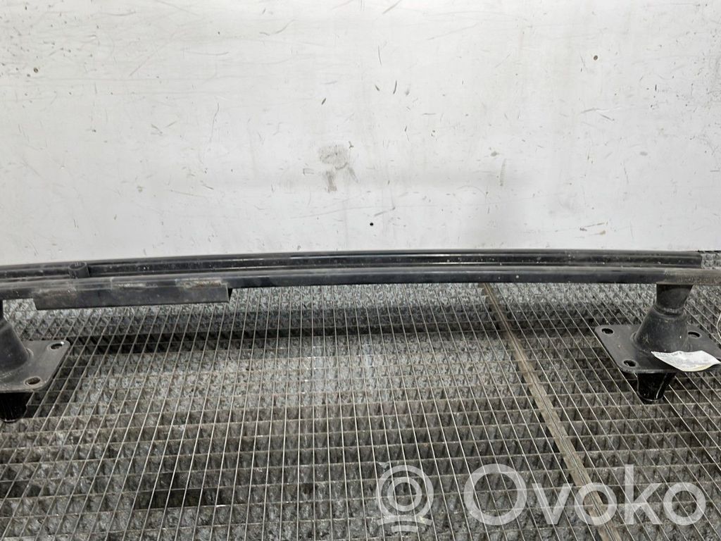 Peugeot 5008 Travesaño del parachoques delantero 