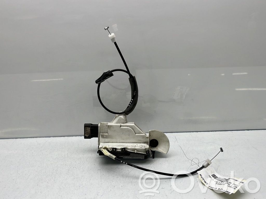 Peugeot 308 Etuoven lukko 