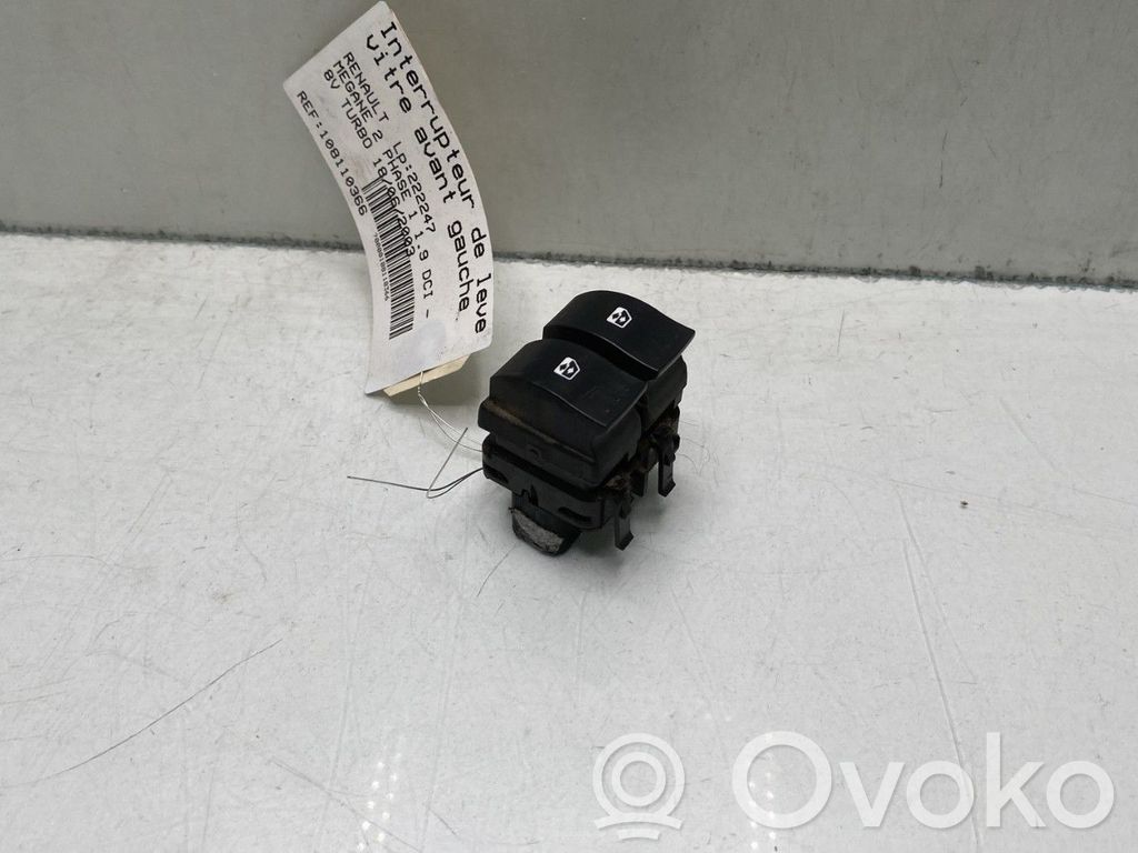 Renault Megane II Electric window control switch 