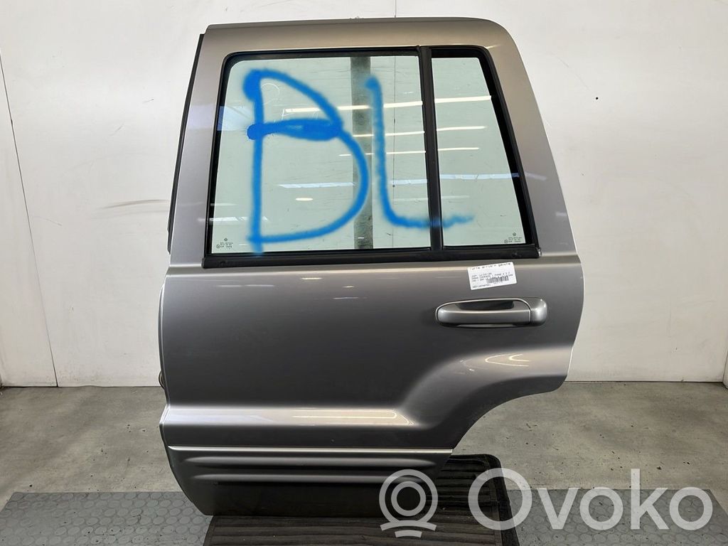 Jeep Grand Cherokee (WJ) Puerta trasera 