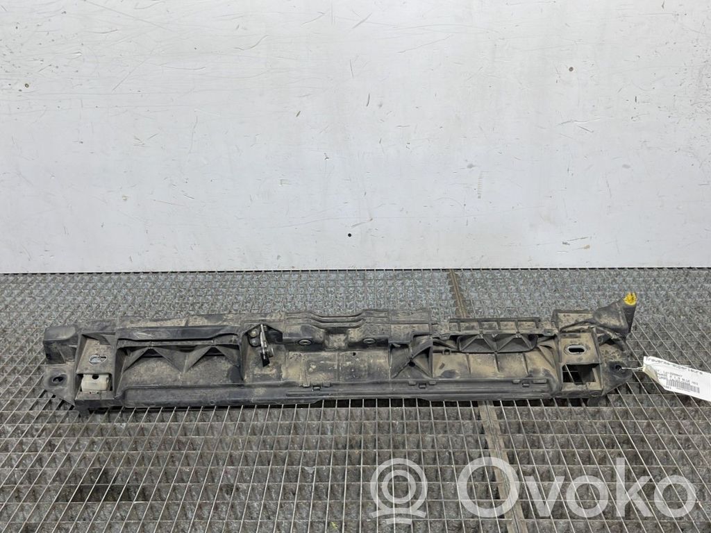 Peugeot 308 Staffa del pannello di supporto del radiatore parte superiore