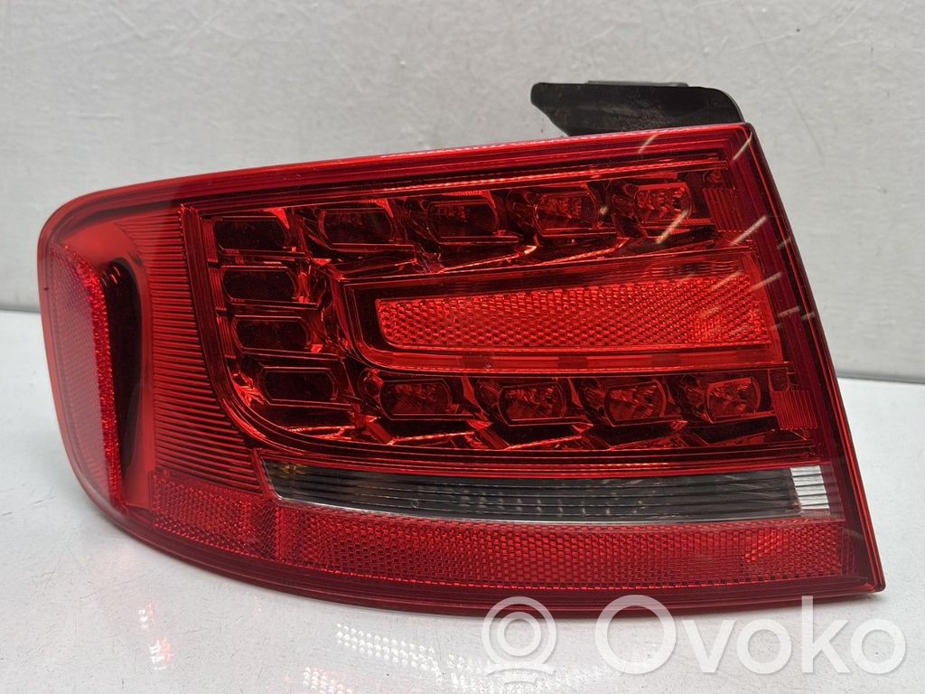 Audi A4 S4 B8 8K Lampă spate în caroserie 