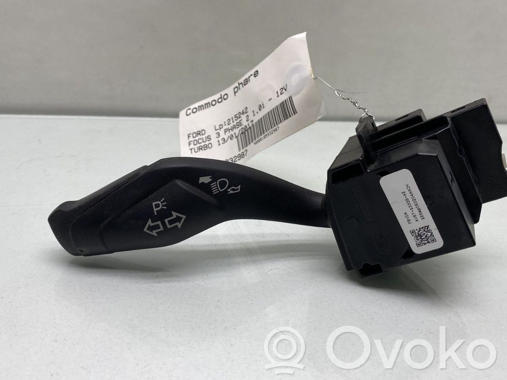 Ford Focus Manetă semnalizator