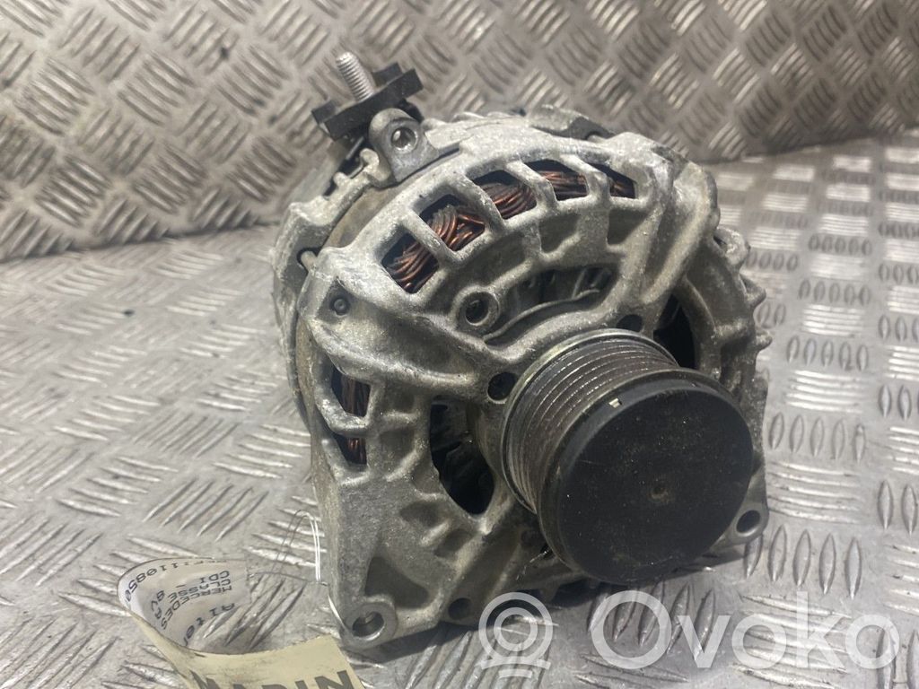 Mercedes-Benz A W176 Generatore/alternatore 