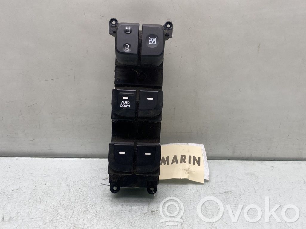 Hyundai i10 Electric window control switch 