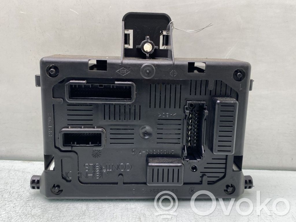 Renault Clio III Unidad de control del BSM 