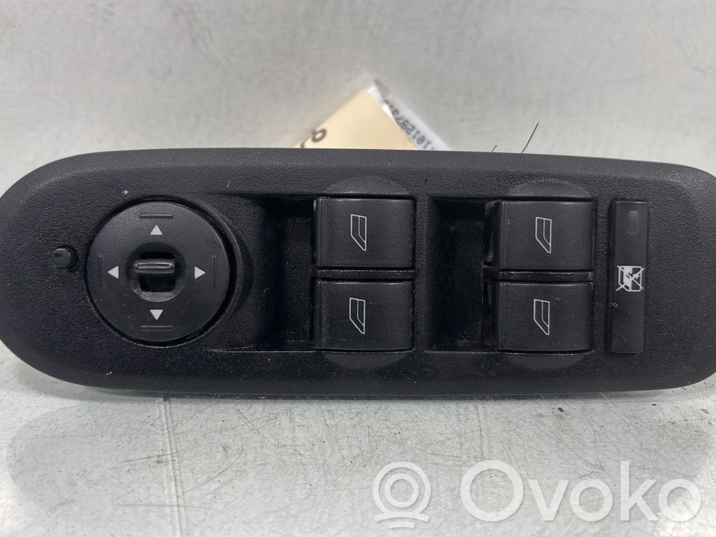 Ford Galaxy Electric window control switch 