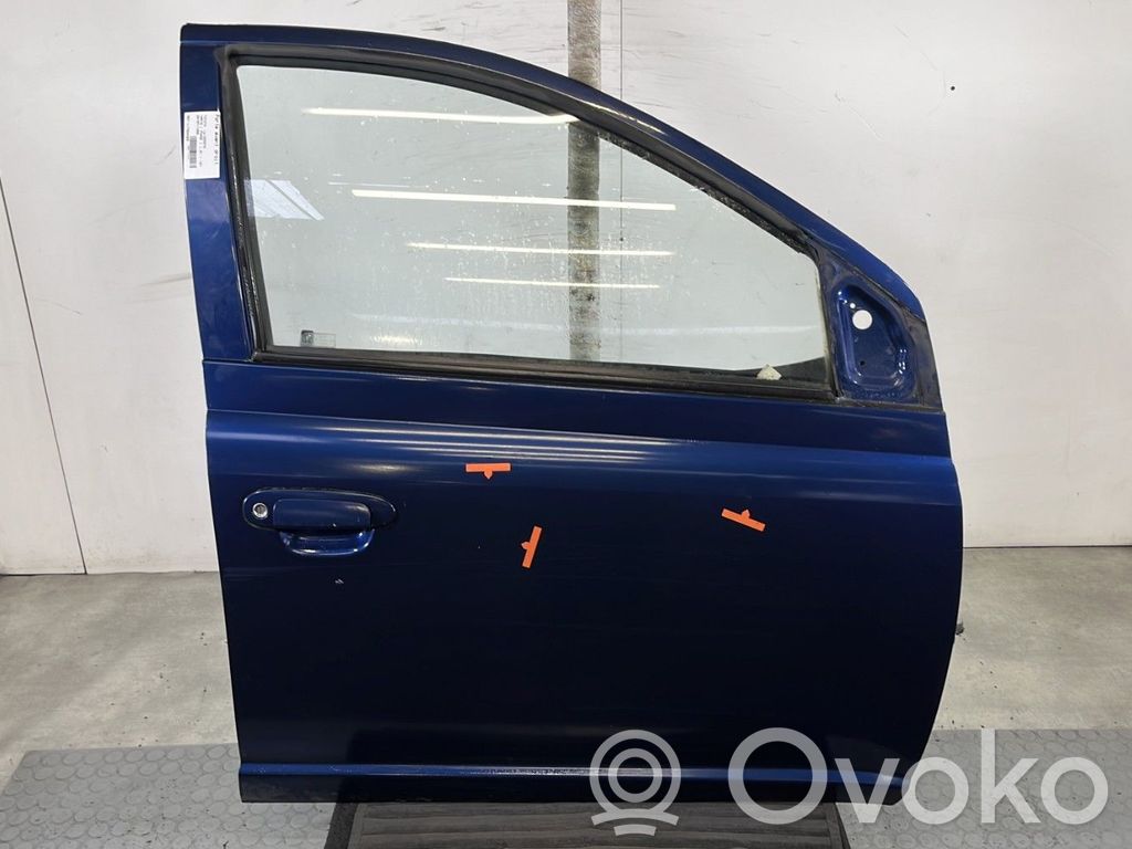 Toyota Yaris Puerta delantera 