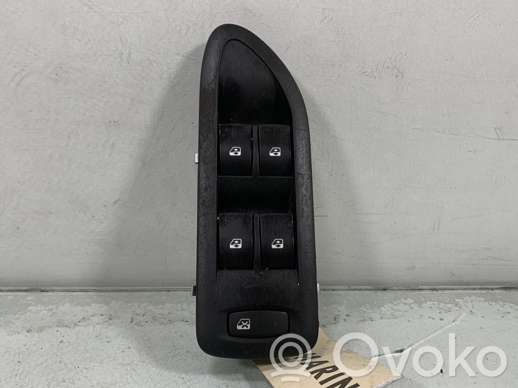 Renault Vel Satis Electric window control switch 