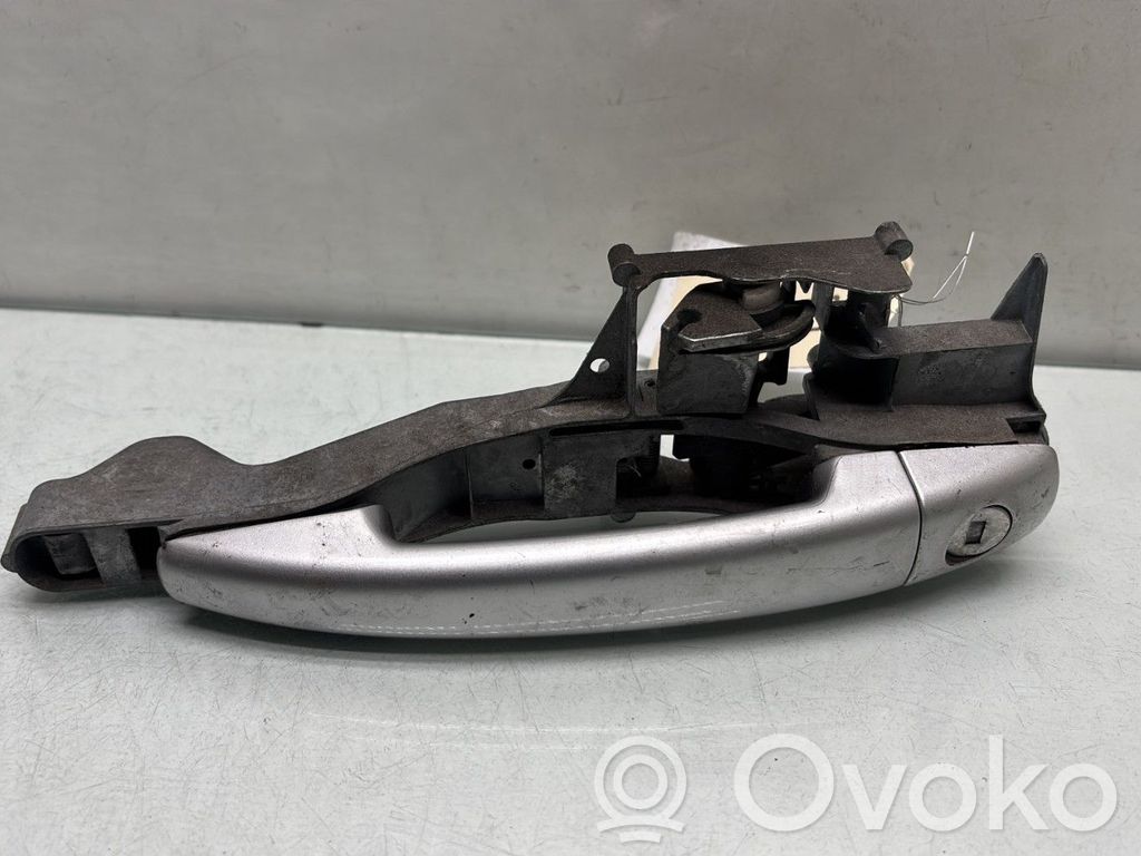 Manecilla externa puerta delantera   9101GS