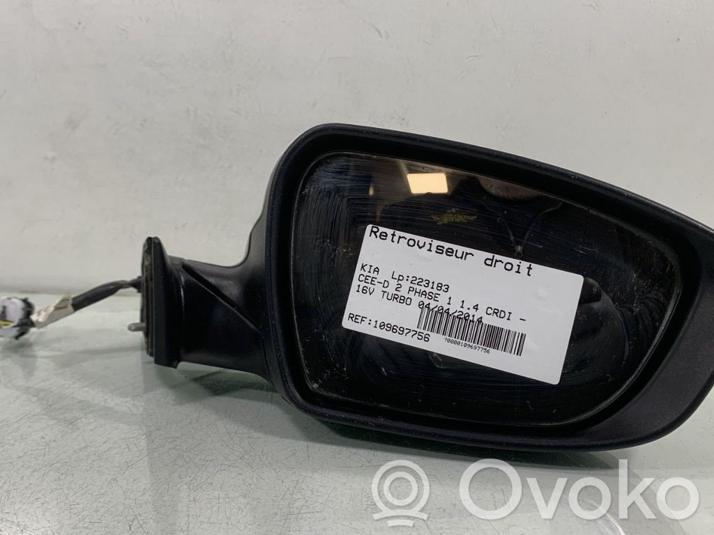 KIA Ceed Manual wing mirror 