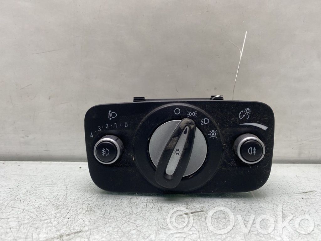 Ford Fiesta Light switch 