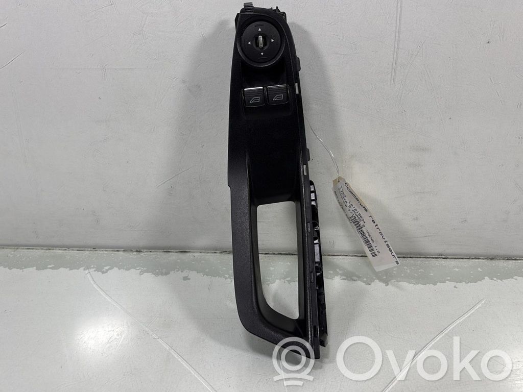 Ford Fiesta Wing mirror switch 