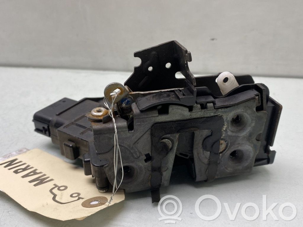 Etuoven lukko   4976083