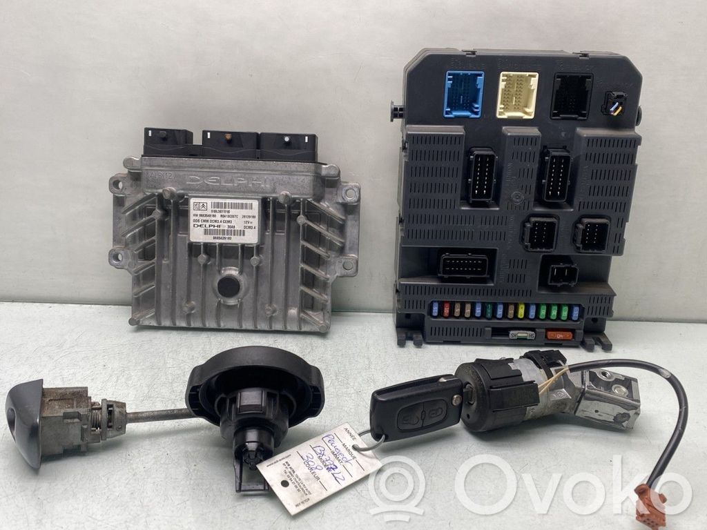 Peugeot 308 Komputer / Sterownik ECU i komplet kluczy 