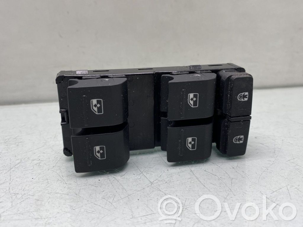 Audi A3 8Y Comutator comandă geamuri electrice 