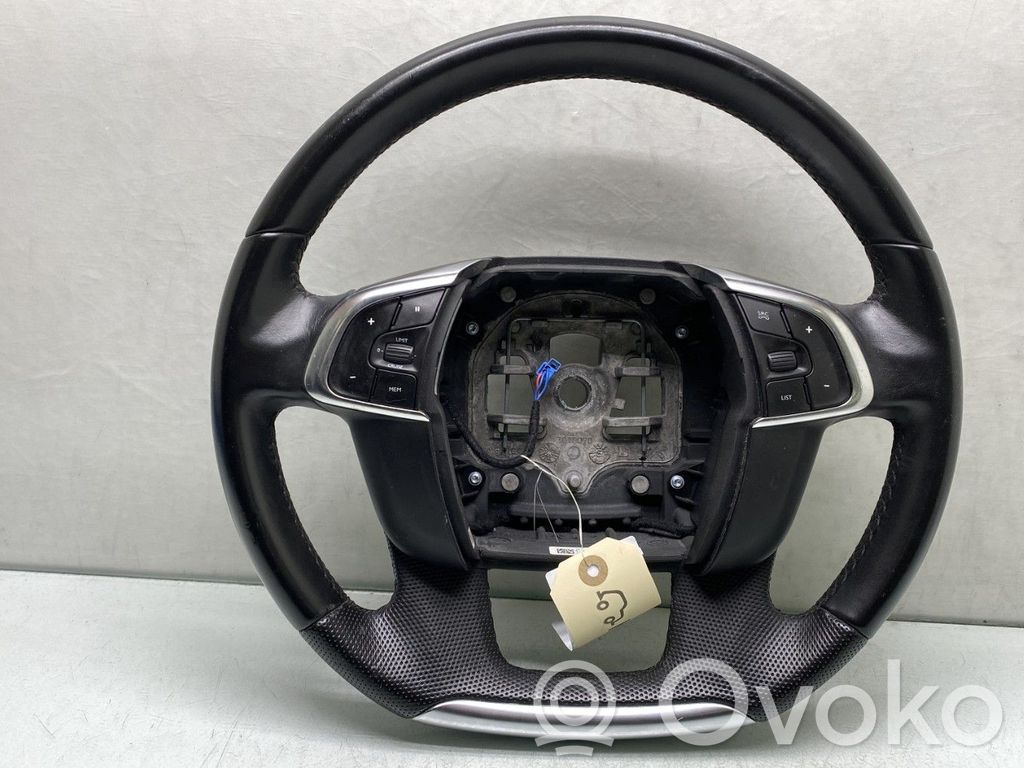 DS Automobiles 4 Ohjauspyörä 