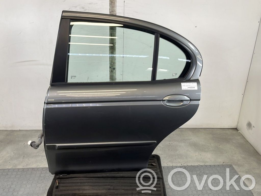 Jaguar X-Type Galinės durys 