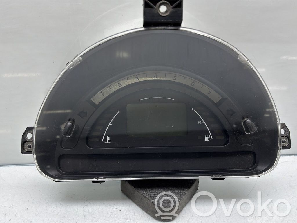 Citroen C3 Speedometer (instrument cluster) 