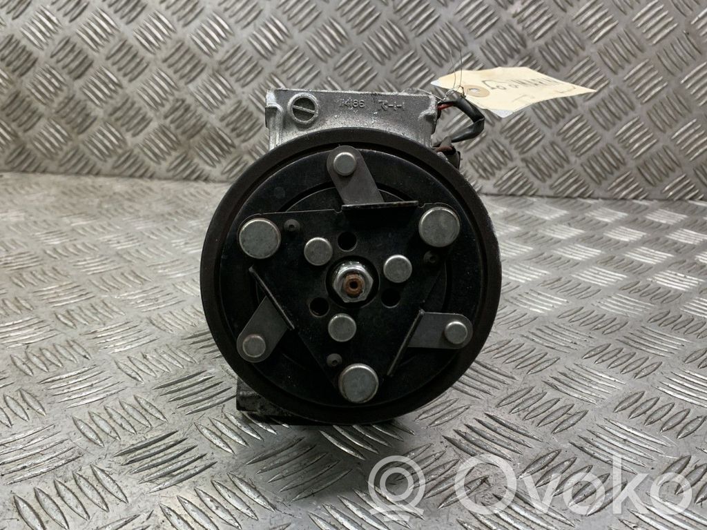 Renault Megane IV Kompresor / Sprężarka klimatyzacji A/C 