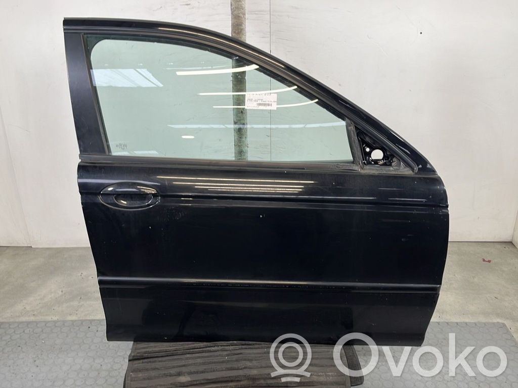 Jaguar X-Type Front door 