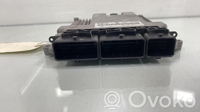 Engine control unit/module   237103316R