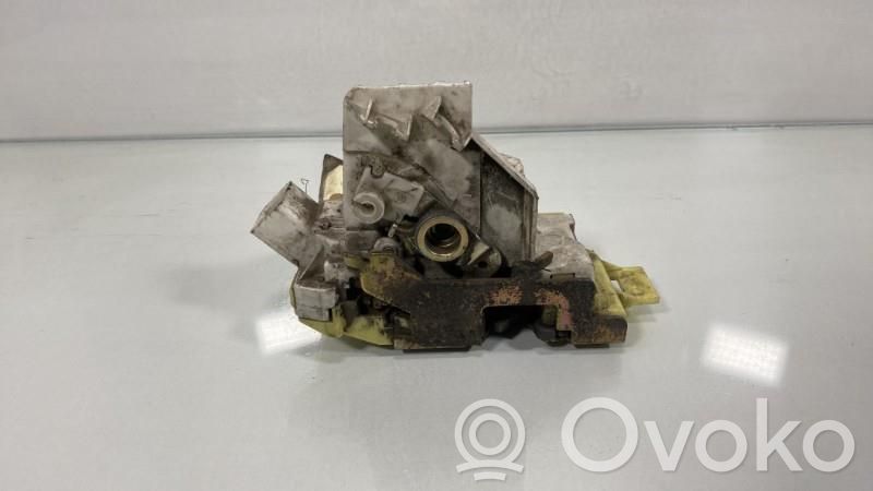 Ford Focus Front door lock 