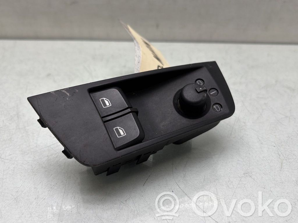 Audi A1 Electric window control switch 