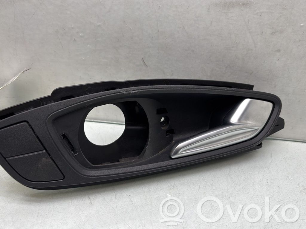 Audi A1 Front door interior handle 