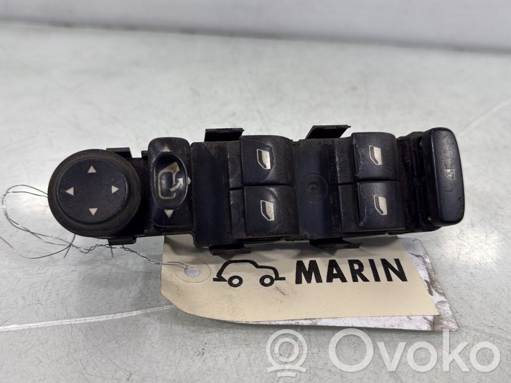 Peugeot 307 Electric window control switch 