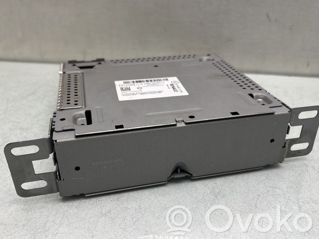 Renault Clio IV Radio/CD/DVD/GPS head unit 