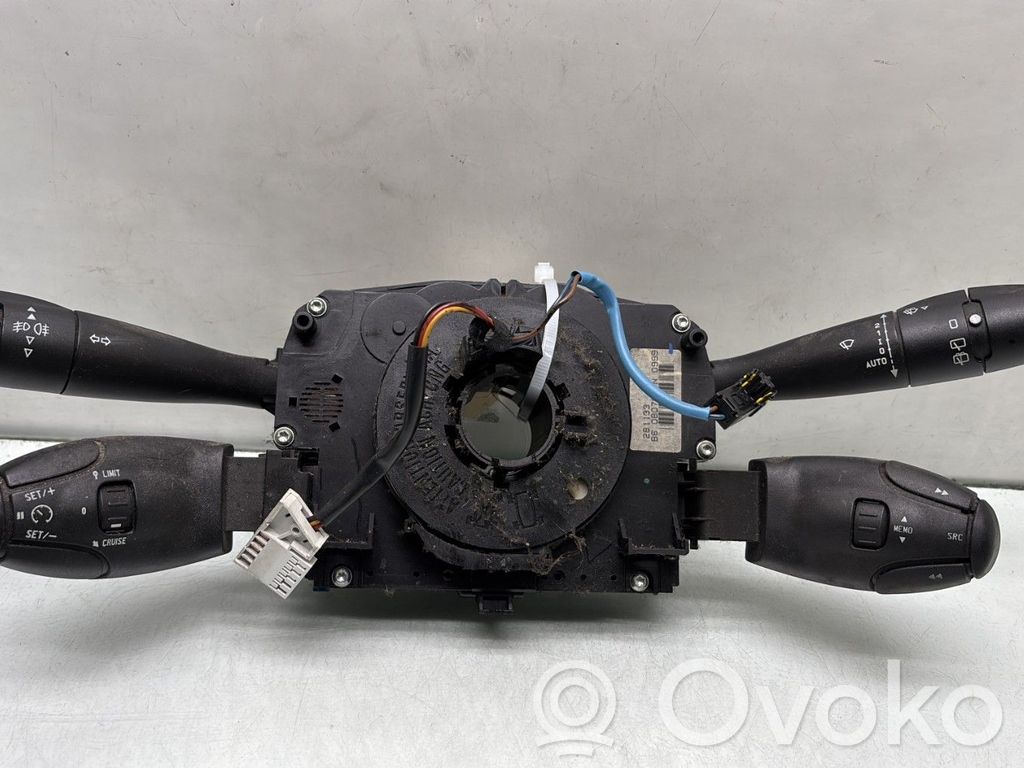 Peugeot 207 Leva/interruttore dell’indicatore di direzione e tergicristallo 