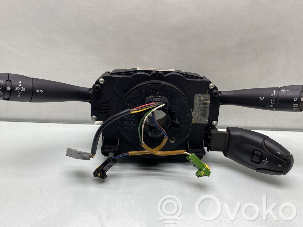 Peugeot 207 Leva/interruttore dell’indicatore di direzione e tergicristallo 