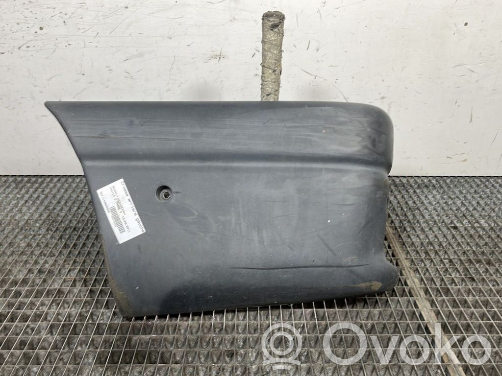 Renault Master II Rivestimento del pannello parte angolare del paraurti posteriore