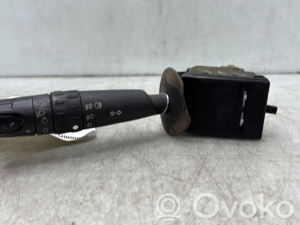 Peugeot 306 Manetă semnalizator 