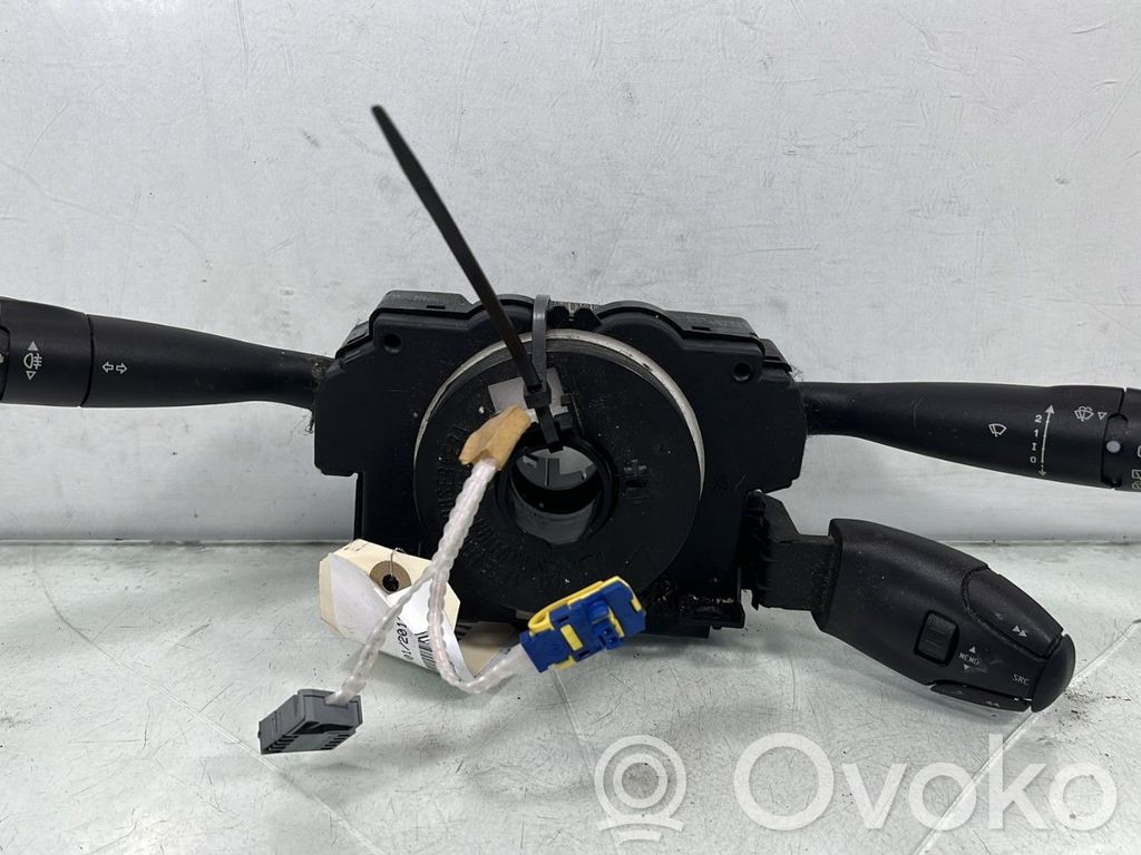 Peugeot 206+ Commodo, commande essuie-glace/phare 