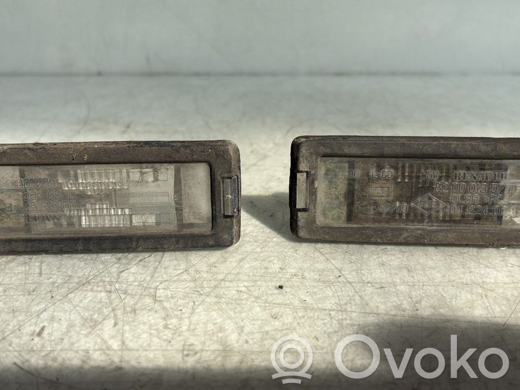 Luce targa   8200013577