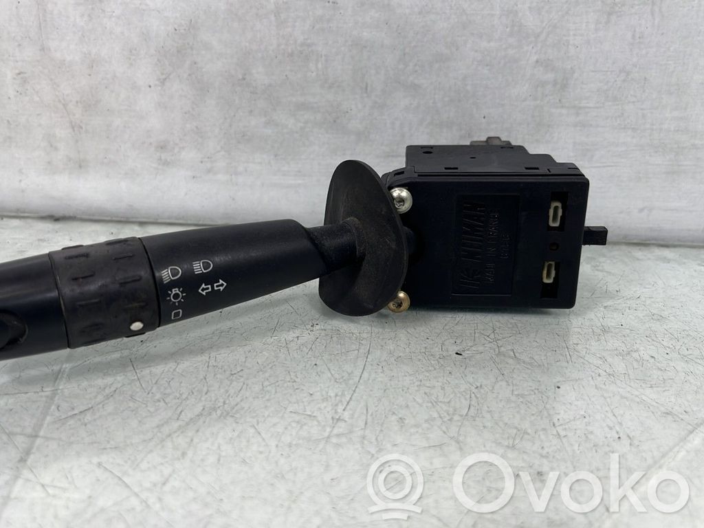 Peugeot 405 Indicator stalk 