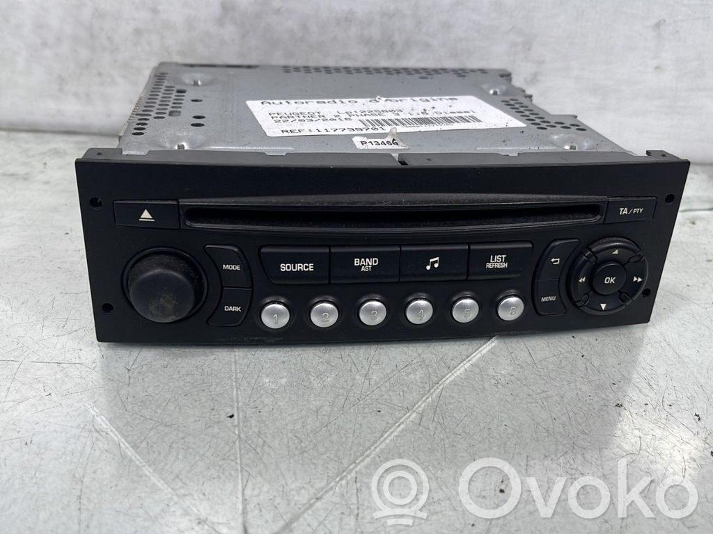 Peugeot Partner Radio / CD-Player / DVD-Player / Navigation