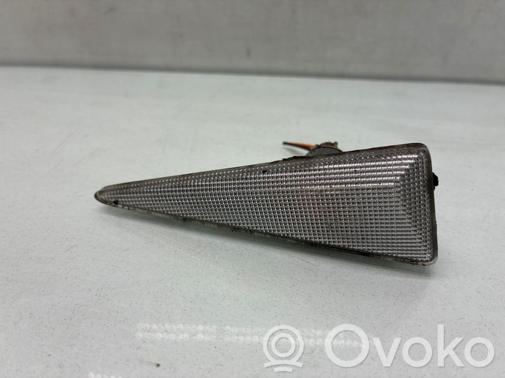 Renault Megane II Semnalizator față 