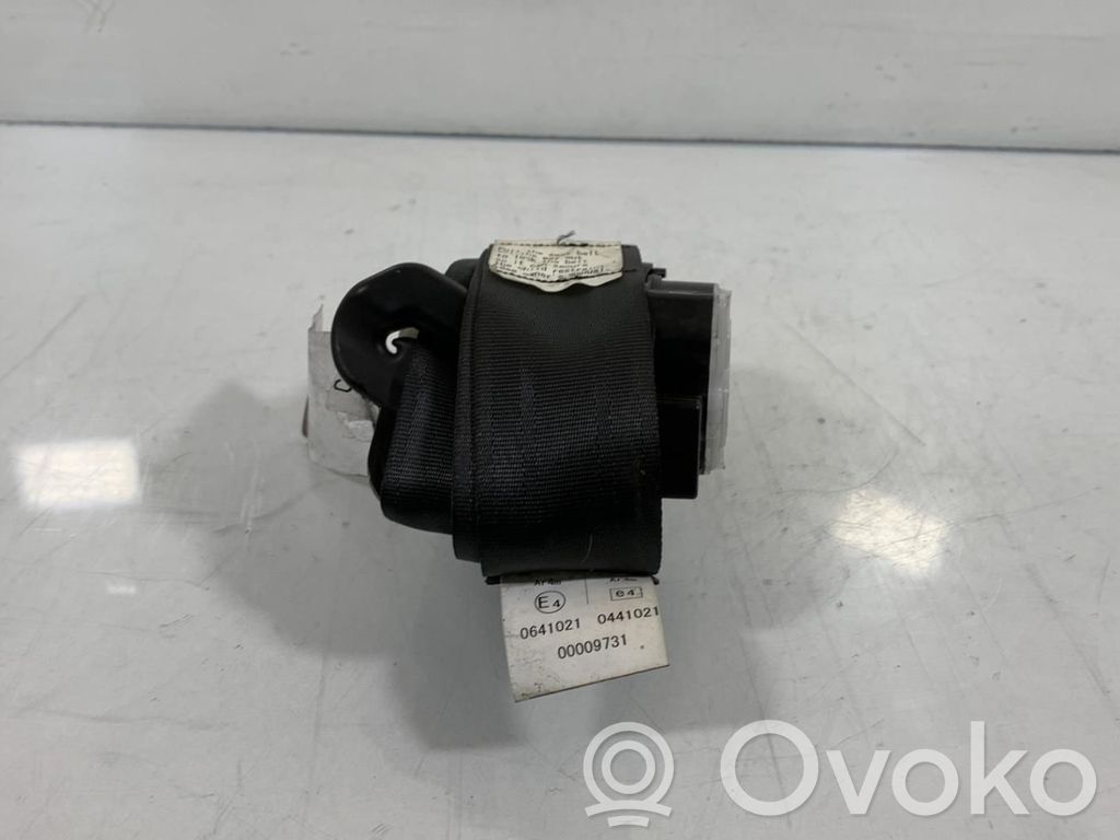 Nissan Pixo Cinturón trasero 