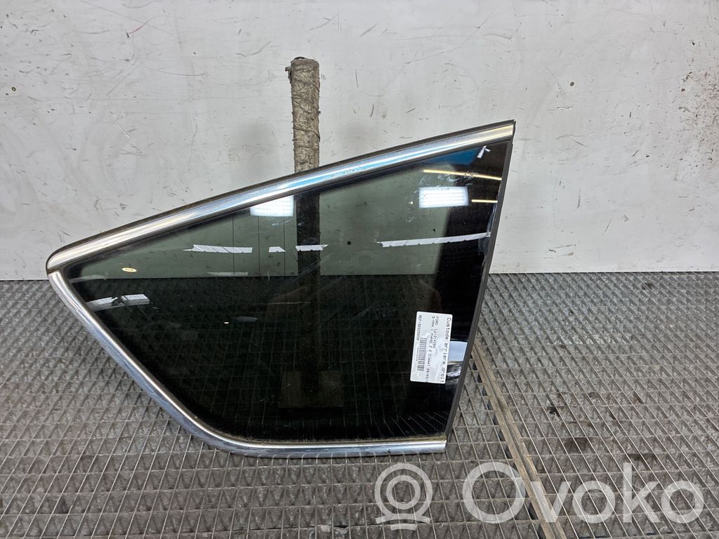 Rear side window   1702088