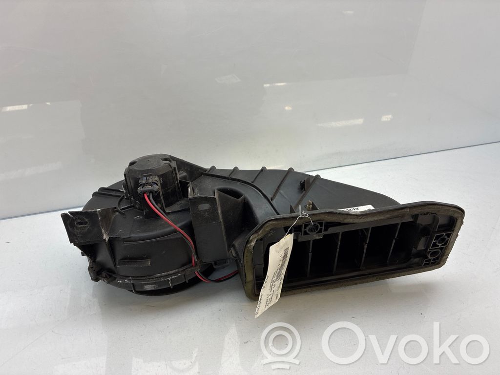 Renault Clio II Lämmittimen puhallin 