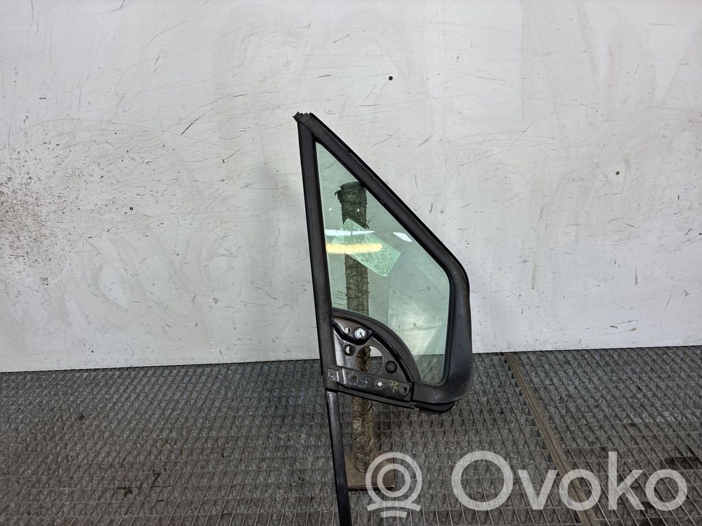 Citroen Berlingo Ventanilla de ventilación de la puerta delantera cuatro puertas