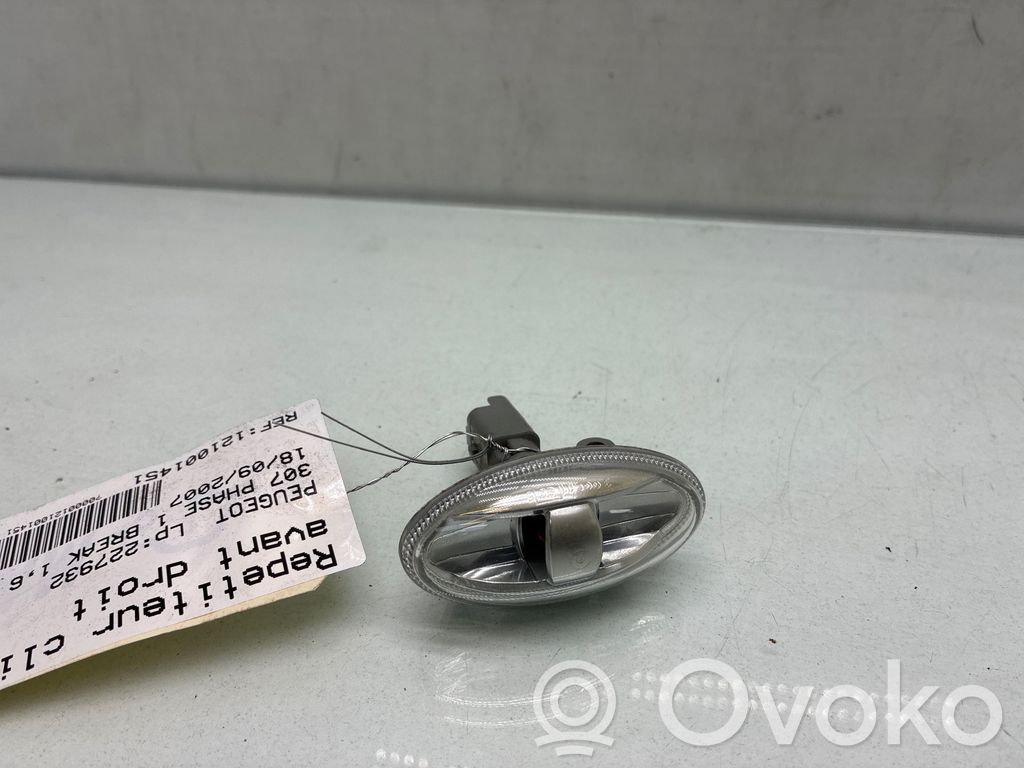 Etusuuntavilkku   6325G4