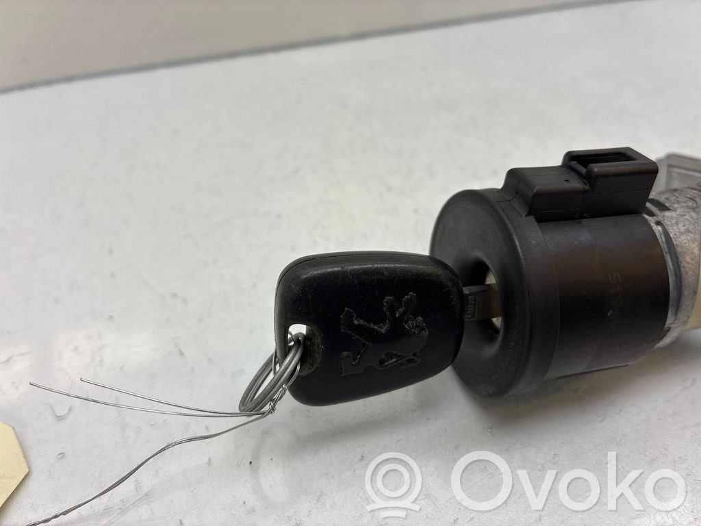 Peugeot 107 Ignition lock 