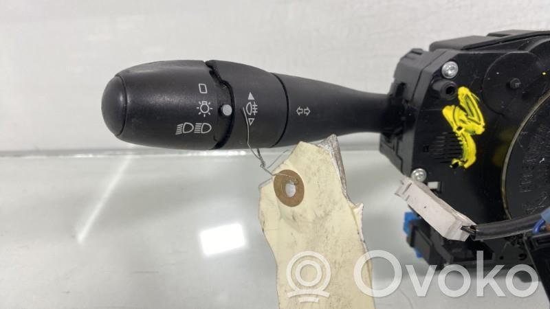 Peugeot 207 Bloc semnalizator și ștergător parbriz 