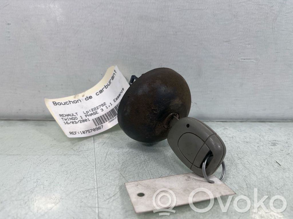 Renault Twingo I Bouchon de réservoir essence 